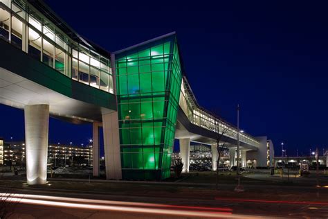 Green airport pvd - Rideshare Pick-Up and Drop-Off. LYFT and Uber offer pick-up and drop-off transportation services for passengers at Rhode Island T. F. Green International Airport (PVD). Upon your arrival at the airport, request a ride on the LYFT or Uber mobile app once you get your luggage from Baggage Claim on the lower level of the terminal.